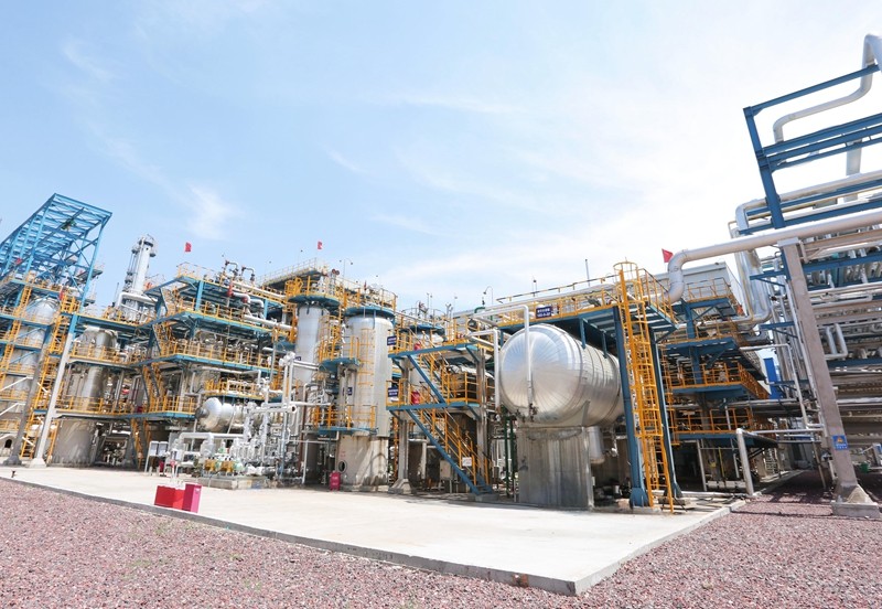 1701394246044002878.jpg 50万吨年煤焦油全馏分加氢制环烷基油项目装置_副本_副本.jpg